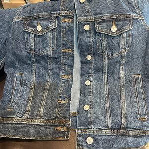 Classic Jean Jacket. Adorable